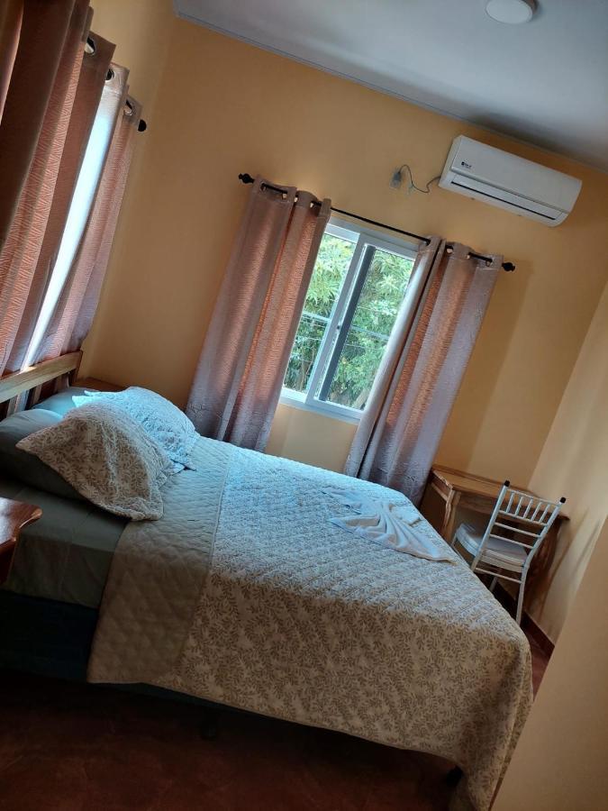Hotel y Restaurante Virgen de Fátima La Ceiba Esterno foto