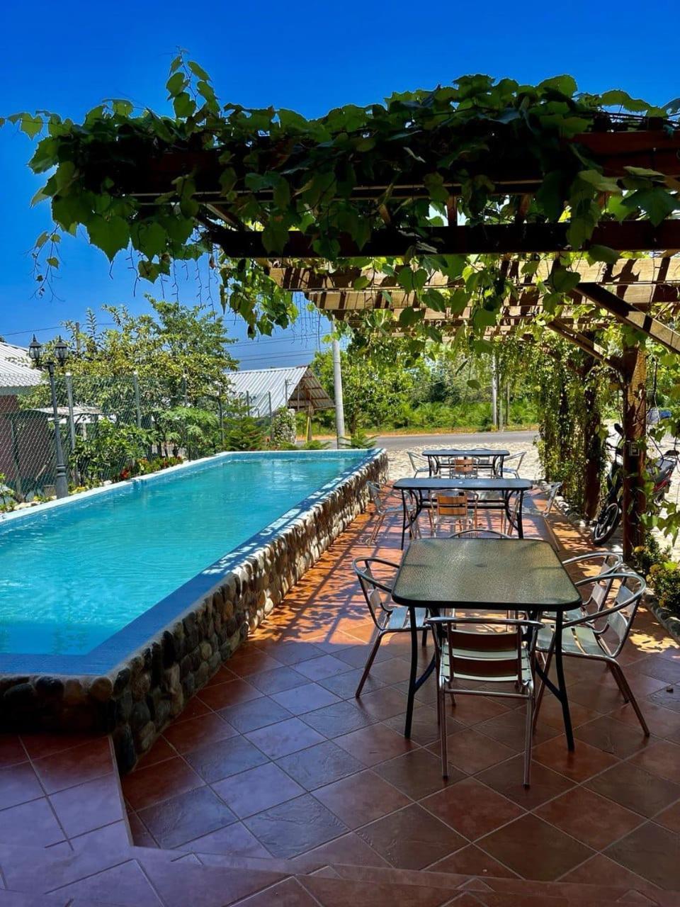 Hotel y Restaurante Virgen de Fátima La Ceiba Esterno foto